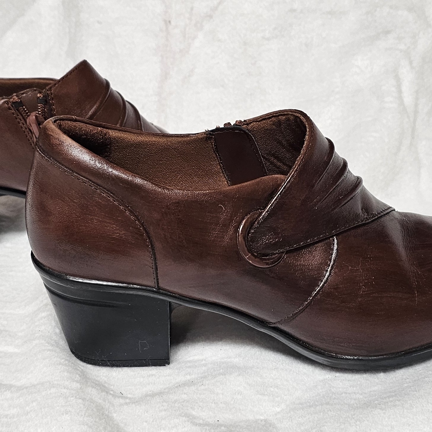 Clarks Women's Emslie Willa Loafer